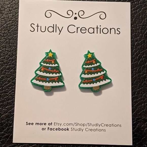 Studlycreations Christmas tree earrings - Picture 1 of 2